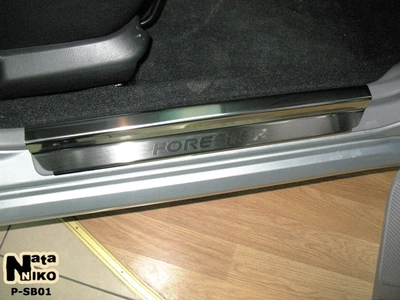 Накладки на пороги Subaru Forester II 2002-2008 premium NataNiko P-SB01