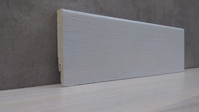 Плинтус Luciano Tratline 551 2400x82x15 Белый 173082QC16L551