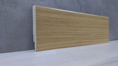 Плинтус Luciano Tratline Дуб (Rovere) 2400x82x15 Светло коричневый 173/082QC16/8