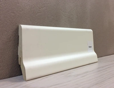 Плинтус Супер Профиль Эйвори 2800x60x23 Бежевый 1662e