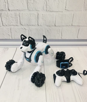 Интерактивная собака на радиоуправлении Stunt Dog управляется пультом и браслетом Белая