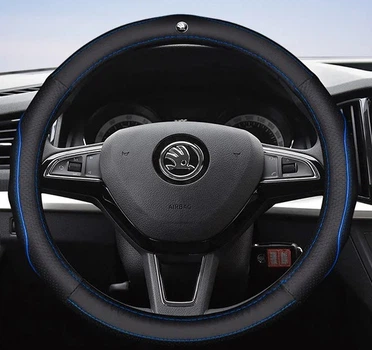 Чехол на руль DLCar оплетка для автомобиля Skoda натуральная кожа черная с синей прошивкой