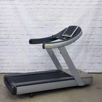 Профессиональная беговая дорожка Technogym Run Now 700 LED - Б/У