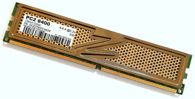 Игровая оперативная память OCZ Titanium DDR2 2Gb 800MHz PC2 6400U 2R8 CL4 (OCZ2T800C44GK) Б/У