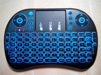 Клавиатура для телевизора KEYBOARD ART-4467 wireless i8 беспроводная с подсветкой (Через USB адаптер) Черная