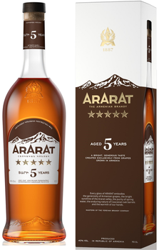 Бренді ARARAT 5 років витримки 0.7 л в коробці 40% (4850001001942_4850001002314)