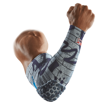 Компрессионный рукав с защитой (Двухсторонний) McDavid Hex Reversible Arm Sleeve(6500PR(Grafitti)) M Серый