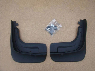 Брызговики Audi TT 8J 2006-2010 задние оригинальные № 8J0075101 VAG