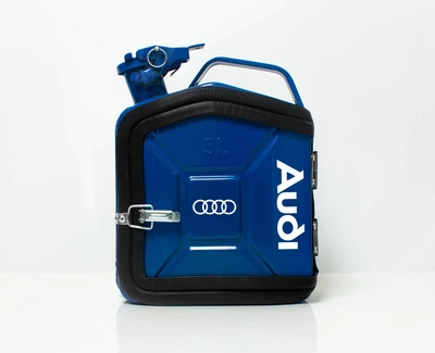 Подарок для мужчин Канистра-бар 5 л с маркой авто Audi Синяя + 2 стакана в подарок Shop Monkeys (KA-Audi-4201)