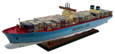 Модель корабля контейнеровоз Maersk Triple E
