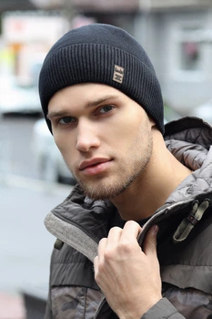 Чоловіча шапка Чорний Braxton"Джексон"