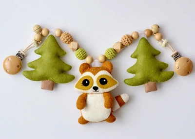 Игрушка-растяжка на коляску Babymall Forest Racoon подвеска для младенцев