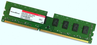 Оперативная память Innodisk DDR3 4Gb 1333MHz PC3 10600 CL9 (M3UN-4GHJAC09-C) Б/У
