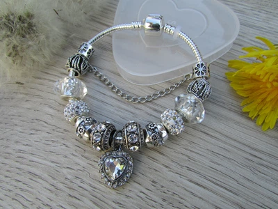 Женский браслет YADA с Шармами Luxury Crystal в стиле ПаНдОрА серце