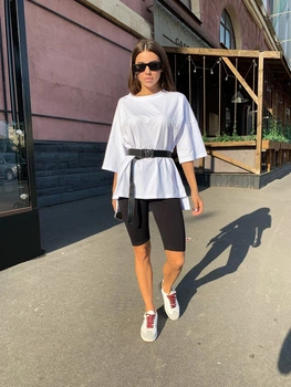 Костюм женский футболка с поясом и велосипедки K&ML 556 L - XL (48 - 50) Белый с черным ( 556 - 01)