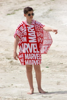 Детское полотенце пончо Marvel Марвел 75х150 см с капюшоном для мальчика 8-11 лет