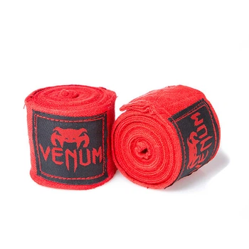 Боксерские бинты Venum 4 м красные