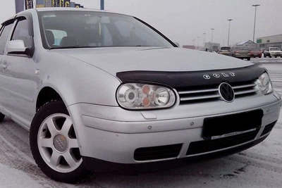 Дефлектор капота Volkswagen Golf 4 1997-2003 с логотипом Vip Tuning