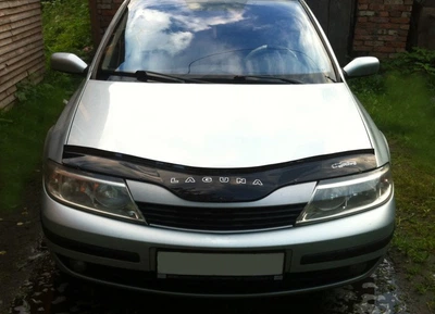 Дефлектор капота Renault Laguna 2000-2007 с логотипом Vip Tuning
