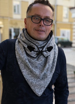 Шарф мужской "Эдинбург" большой MyScarf теплый one size серый с черными вкраплениями на пуговице