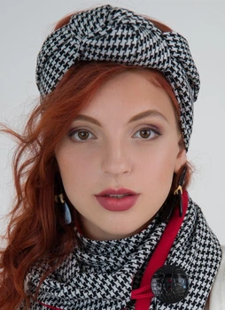 Тюрбан MyScarf теплий one size чорно-білий з вузлом в клітку