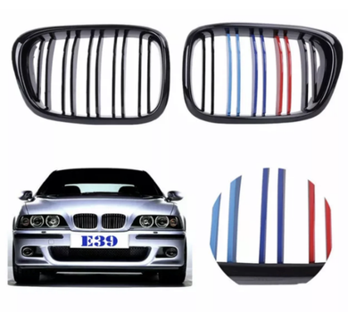 Решетки радиатора двухреберные для BMW E39 бмв е39 черный глянец