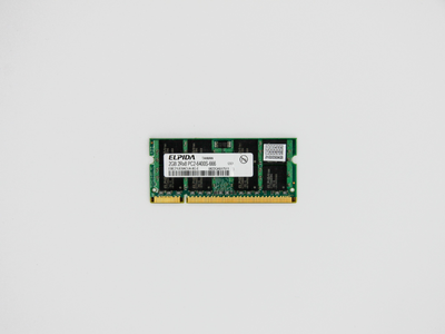 Оперативная память Elpida SODIMM 2Gb DDR2-800MHz PC2-6400 CL5 (EBE21UE8ACUA-8G-E) Б\У