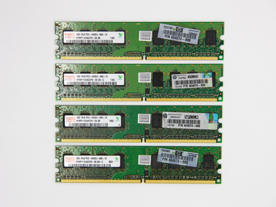 Оперативная память Hynix 4Gb (4*1Gb) DDR2 800MHz PC2-6400 CL6 (HYMP112U64CP8-S6) Refurbished
