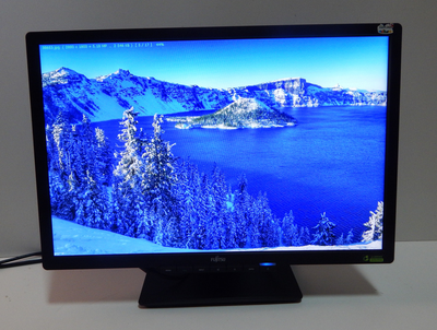 Монитор 22 дюйма Fujitsu B22W-6 LED Б/У