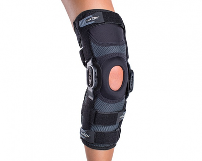 Ортез колінного суглоба Playmaker II Sleeve DJO Розмір L 11-3499-4