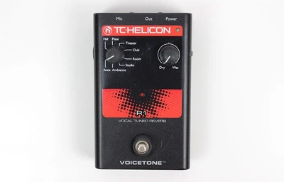 Педаль эффектов TC Helicon Voicetone R1 б/у