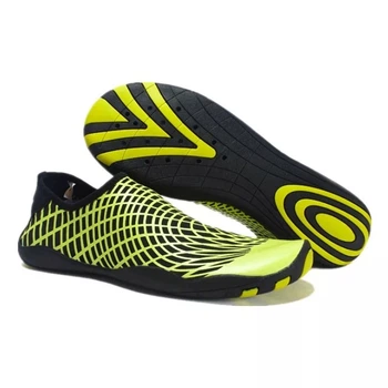 Обувь для пляжа и кораллов аквашузы Diving shoes черные с салатовыми полосами 35 ( 22 см ) 125