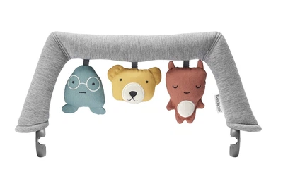 Дуга с игрушками для кресла-качалки BabyBjorn Soft Friends, 7317680803009