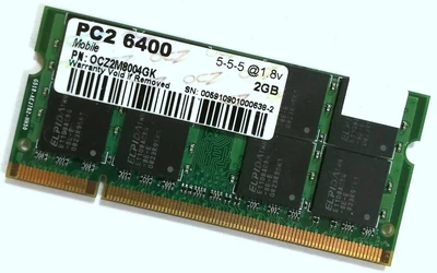 Оперативная память для ноутбука OCZ Mobile SODIMM DDR2 2Gb 800MHz 6400S CL5 (OCZ2M8004GK) Б/У