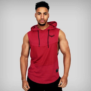 Безрукавка чоловіча з капюшоном Fitness Wolf червона М