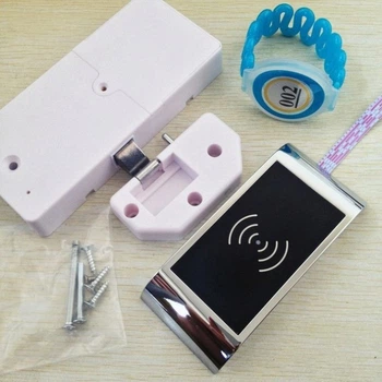 Замок мебельный электронный с фиксированным RFID доступом EM126S с металлическим фронтальным корпусом с полированным покрытием под серебро