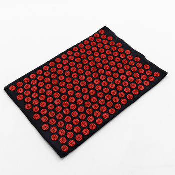 Массажный коврик Аппликатор Кузнецова (акупунктурный игольчатый массажер для спины) OSPORT (apl-033) Черно-красный