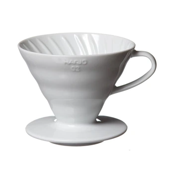 Пуровер Воронка HARIO V60 02 для заварювання кави на 1-4 чашки пластикова біла VD-02W