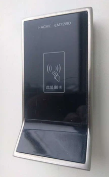 Замок мебельный электронный с фиксированным RFID доступом EM7280 с широким металлическим черненным фронтальным корпусом с загнутой нижней частью в форме ручки