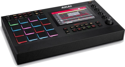 Семплер-контроллер AKAI MPC Live 2