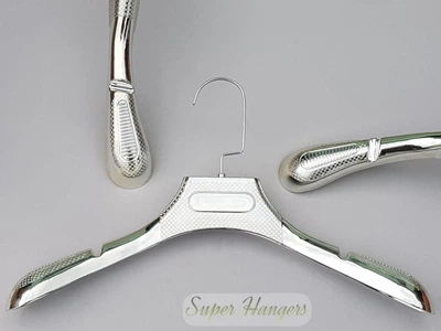 Плечики вешалки Hanger 39 см серебристого цвета пластмассовые с ребристым плечом