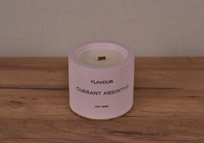 Ароматическая соевая свеча в гипсовом кашпо розовая CURRANT ABSINTHE 130г