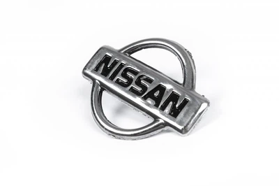 Эмблема (Турция) 85мм x 60мм для Nissan Maxima 1995–2000 гг