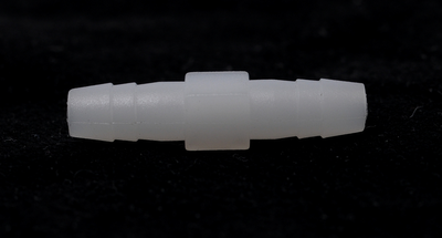 Штуцер ялинка пластиковий 5,0 мм для з'єднання пневматичних шлангів LUMED SERVICE LU-01406