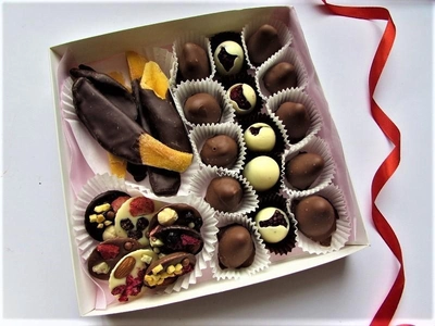 Сублимированные ягоды в шоколаде TRUFFLE BRO, набор 370 грамм
