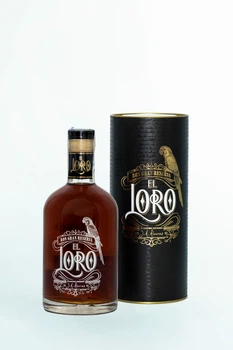 Ром El Loro Gran Reserva 0.7 л в подарочной упаковке (8438001407313)
