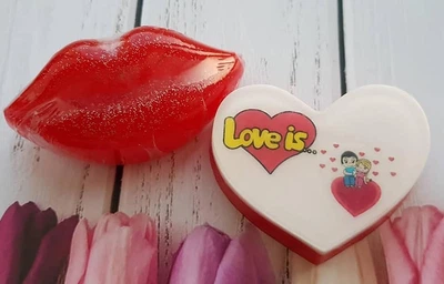 Сувенірне мило набір "Love is..."