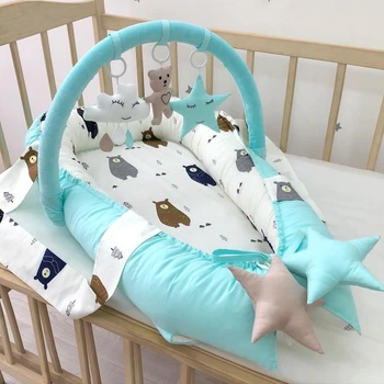 Кокон гнездышко для новорожденных Carus Textile мишки 70*35 мятный