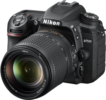 Зеркальный фотоаппарат Nikon D7500 kit (18-140mm) VR
