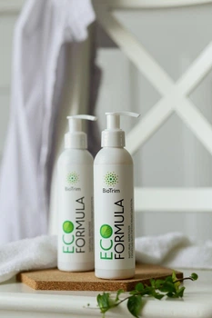 Природний засіб для виведення плям Greenway Biotrim Natural Stain Remover 200 МЛ (03229)